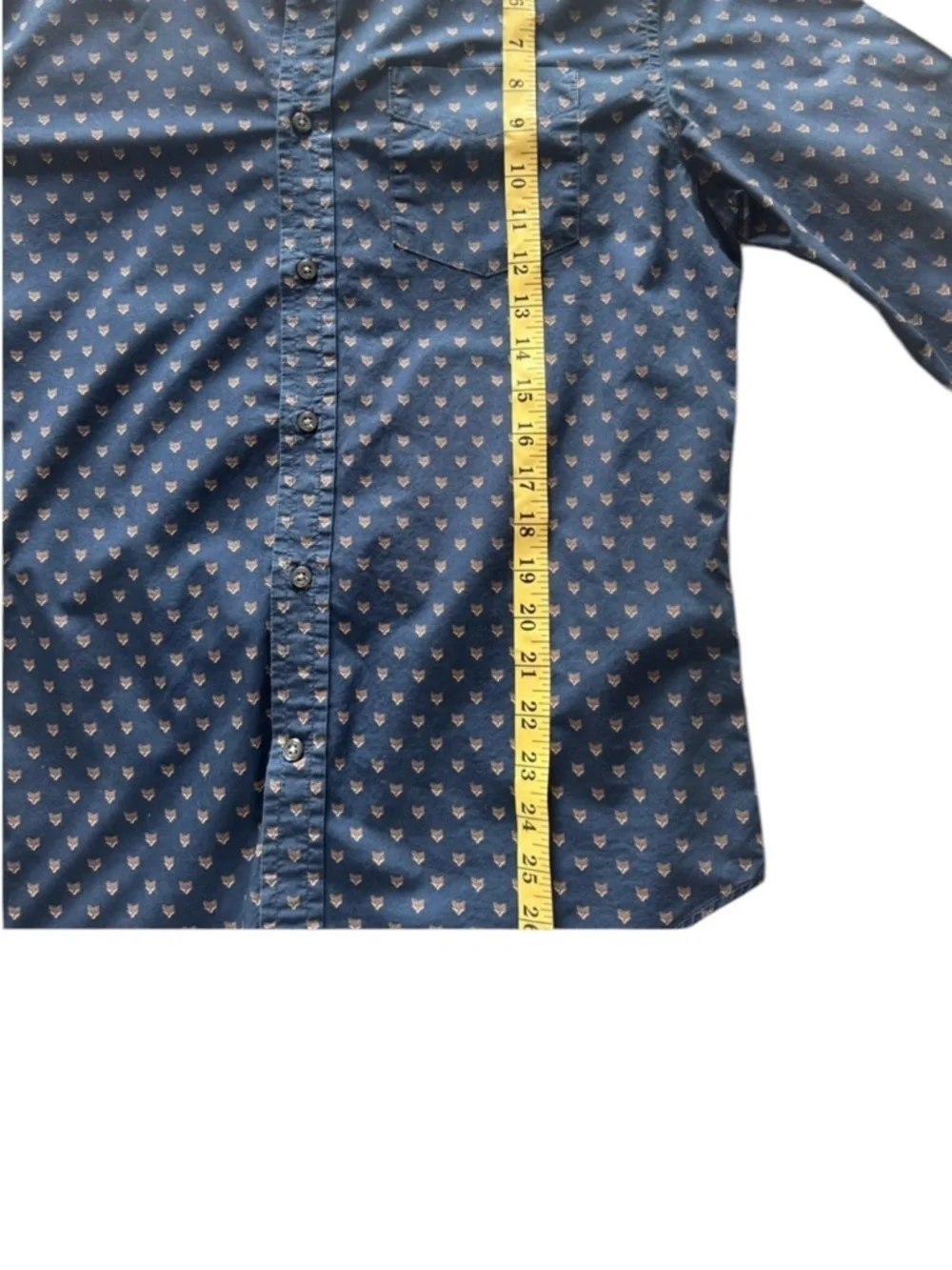 Banana Republic Men’s Navy Fox Print Luxe Poplin Medium Button Down Shirt
